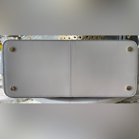 Radley London Liverpool Street 2.0 Orange Blossom Leather Multiway Ivory Handbag - Picture 12 of 16